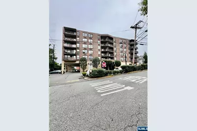 200 Division Street 5J #5J, Cliffside Park, NJ 07010 - Photo 1