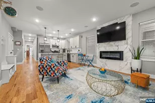 85 Oxford 1, Jersey City, NJ 07304 - Photo 2