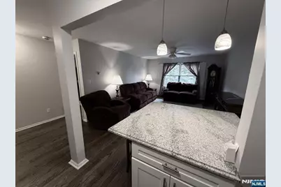 25 Market Street #C6, Saddle Brook Township, NJ 07663 - Photo 12