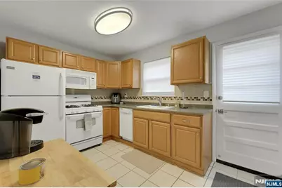 39-20 Dobrin A #A, Fair Lawn, NJ 07410 - Photo 8