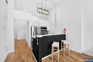 518 Gregory Ave A-425, Weehawken, NJ 07086 - Photo 4