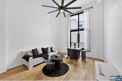 518 Gregory Avenue A-425 #A-425, Weehawken, NJ 07086 - Photo 2