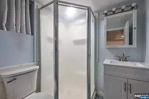 1150 Margaret St, Teaneck Township, NJ 07666 - Photo 30