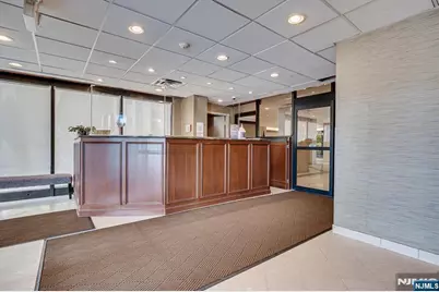 300 Winston Drive 2912 #2912, Cliffside Park, NJ 07010 - Photo 8
