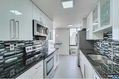 300 Winston Drive 2912 #2912, Cliffside Park, NJ 07010 - Photo 26
