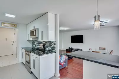 300 Winston Drive 2912 #2912, Cliffside Park, NJ 07010 - Photo 24