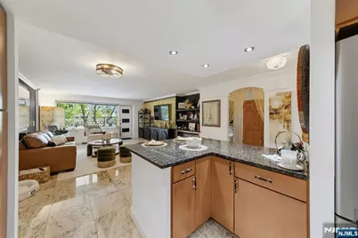 1203 River Road 1G #1G, Edgewater, NJ 07020 - Photo 10