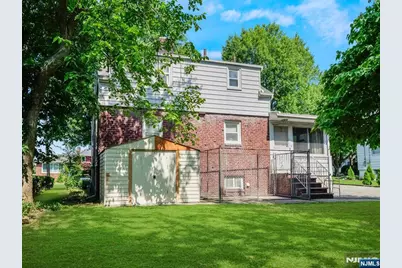 544 Abbott Avenue, Ridgefield, NJ 07657 - Photo 10