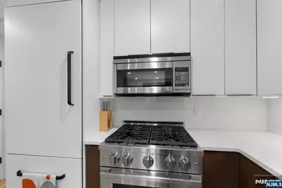 13 Britton Street 1 #1, Jersey City, NJ 07306 - Photo 22