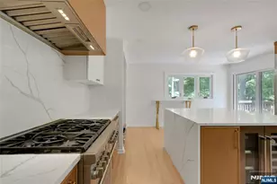 45 Parker Pl, Upper Saddle River, NJ 07458 - Photo 12