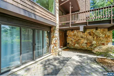 45 Parker Place, Upper Saddle River, NJ 07458 - Photo 8