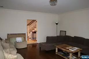 1014 Arcadian Way, Fort Lee, NJ 07024 - Photo 34