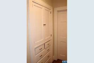 1014 Arcadian Way, Fort Lee, NJ 07024 - Photo 28