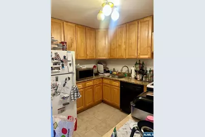 2100 Linwood 3F #3F, Fort Lee, NJ 07024 - Photo 8