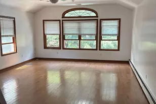 43 Martha Ave, Elmwood Park, NJ 07407 - Photo 2