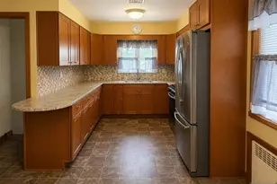 16 Jackson Ave, South Hackensack Township, NJ 07606 - Photo 6