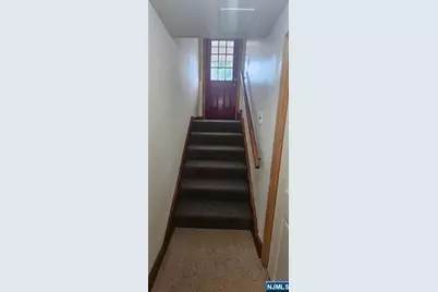 16 Jackson Avenue, South Hackensack Township, NJ 07606 - Photo 20