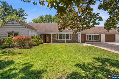 74 Country Club Road, Willingboro, NJ 08046 - Photo 2