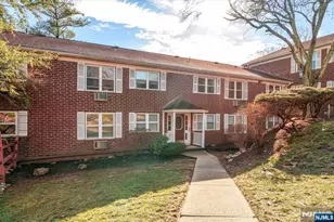 100 Pierson Miller Dr F32, Pompton Lakes, NJ 07442 - Photo 2