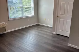 24 S William Street 403, Bergenfield, NJ 07621 - Photo 2