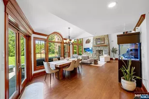1 Aspen Ct, Mahwah, NJ 07430 - Photo 16