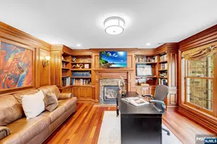 1 Aspen Ct, Mahwah, NJ 07430 - Photo 12