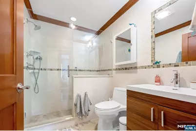 1 Aspen Court, Mahwah, NJ 07430 - Photo 34