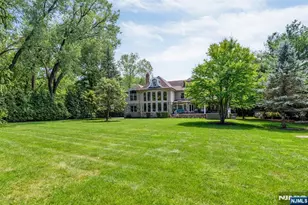 1 Aspen Ct, Mahwah, NJ 07430 - Photo 46