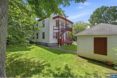 948 Van Houten Avenue, Clifton, NJ 07013 - Photo 24