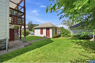 948 Van Houten Avenue, Clifton, NJ 07013 - Photo 26