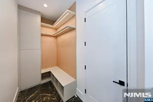 119 Arnot Pl, Paramus, NJ 07652 - Photo 28