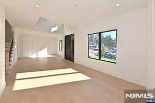 119 Arnot Pl, Paramus, NJ 07652 - Photo 6