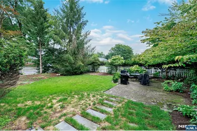 685 Ackerman Avenue, Glen Rock, NJ 07452 - Photo 14