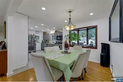 39-21 Knott Terrace, Fair Lawn, NJ 07410 - Photo 10