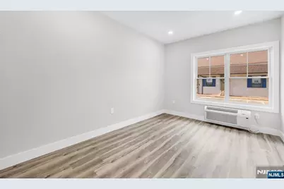 66 Mount Prospect Avenue 2 #2, Clifton, NJ 07013 - Photo 10