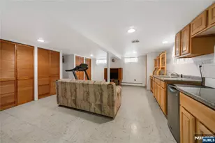 378 Cator Ave, Jersey City, NJ 07305 - Photo 24