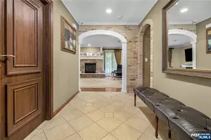806 Stella Ct, Paramus, NJ 07652 - Photo 6