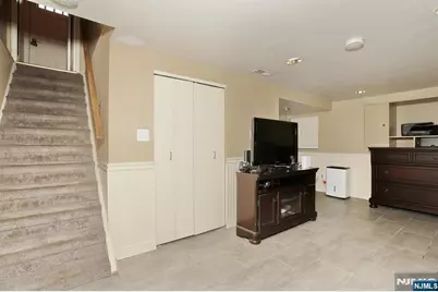 618 Fermery Drive, New Milford, NJ 07646 - Photo 28