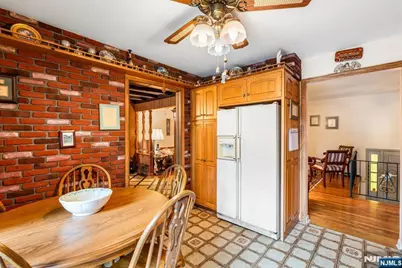 301 Raymond Street, Hillsdale, NJ 07642 - Photo 10
