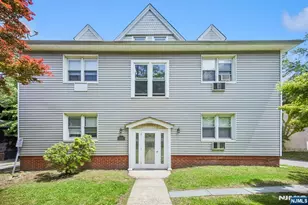 44 Gates Ave 2, Montclair, NJ 07042 - Photo 2