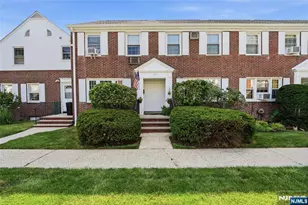 283 Elmwood Ave A, Maplewood, NJ 07040 - Photo 2