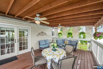 24 Filippone Way, Little Falls Township, NJ 07424 - Photo 14