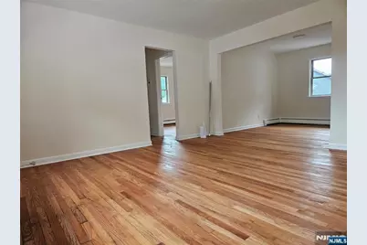 340 Undercliff Avenue 6-A #6-A, Edgewater, NJ 07020 - Photo 2