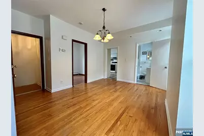 242 Brook Avenue 2 #2, Passaic, NJ 07055 - Photo 4
