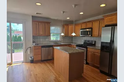 28 Columbus Drive 26 #26, Tenafly, NJ 07670 - Photo 4