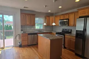28 Columbus Dr 26, Tenafly, NJ 07670 - Photo 4