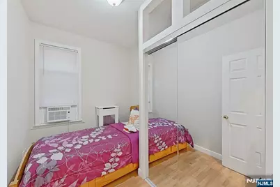 402 Davis Avenue, Harrison, NJ 07029 - Photo 28