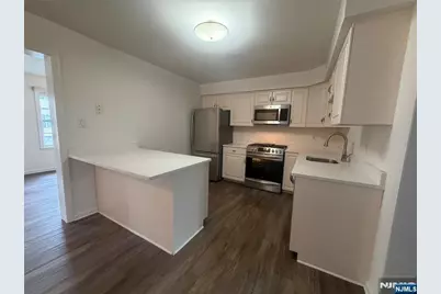 596 Harrison Avenue 3 #3, Lodi, NJ 07644 - Photo 2