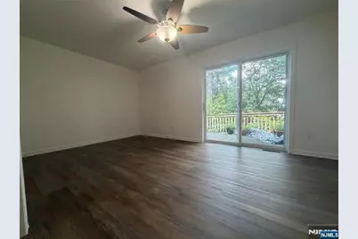 596 Harrison Avenue 3 #3, Lodi, NJ 07644 - Photo 4