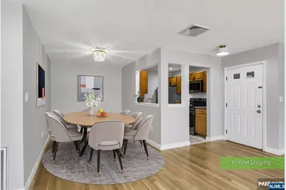 400 Crown Court 581 #581, Edgewater, NJ 07020 - Photo 6
